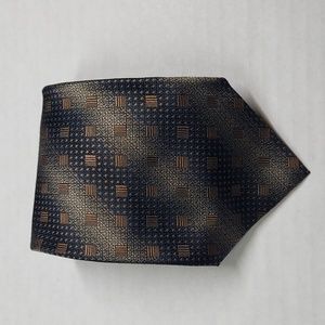 05. Burma o Bibas Necktie